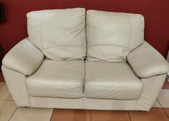 Zestaw sofa dwuosobowa fotel pufa