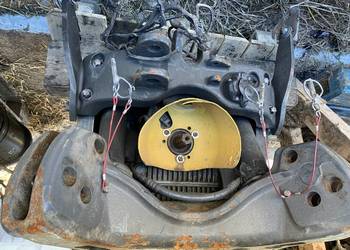PRZEDNI WOM FENDT 300 SCR -3013 VARIO 0963031200000