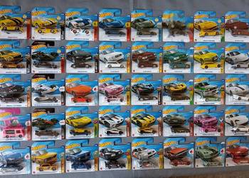 Hot Wheels Mainline,BDB stan kart, zestaw 39 sztuk , Audi Porsche Ferrari