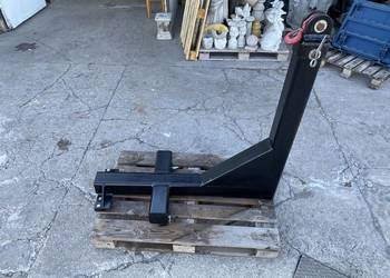 Wysięgnik z hakiem. Nowy