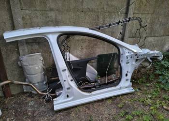 Renault Megane IV prog slupek prawy