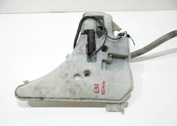 ZBIORNICZEK PŁYNU DO SPRYSKIWACZY BMW E92 XENON 7157146 (16750646)