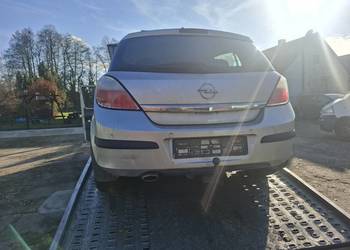 Klapa tył opel astra h kod lakieru 157