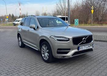Volvo XC90 wersja MOMENTUM 2.0 D5 235 KM