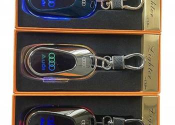 Elegancki brelok AUDI- zapalniczka żarowa latarka prezent dla fana gadżet