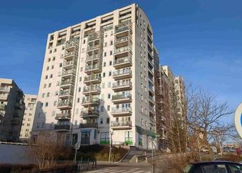 Miejsca postojowe dla innych pojazdów - Warszawa, Stryjeńskich 19