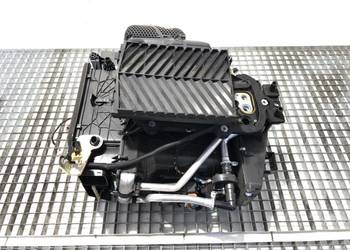 NAGRZEWNICA KOMBAJN VOLVO FH II 84476105 Hatchback KOMBAJN