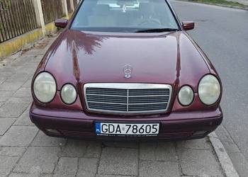Mercedes E 220 Diesel W210
