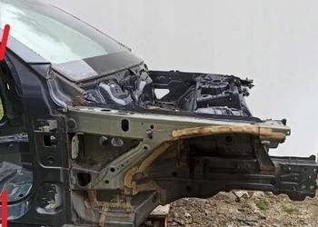 W205 ĆWIARTKA BŁOTNIK PRAWY PRZÓD ĆWIARTKA SŁUPEK
