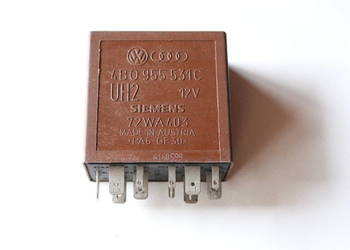 AUDI A8 D2 MODUŁ PRZEKAŹNIK WYCIERACZEK 389 4B0955531C