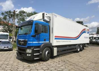 MAN TGS 26.320 6x2 CHŁODNIA KONTENER IZOTERMA WINDA SPROWADZONA