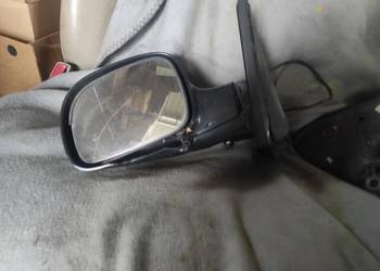 lusterko lewe dodge caravan Voyager Chrysler 2004