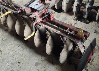 Talerzówka brona talerzowa 2 X8 talerzy