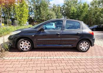 Peugeot model 206+ rocznik 2011, stan bardzo dobry
