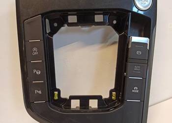 RAMKA MIESZKA BIEGÓW VW TIGUAN II 5NC864263E