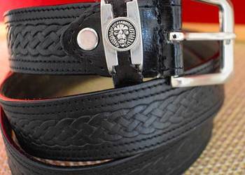 Solidny i mocny pas skórzany z lat 80 tych .