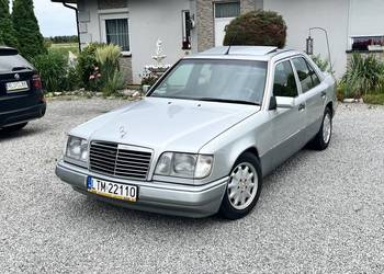 Mercedes E W124 2.0D 75KM / Szeroka Listwa / Szyberdach / Hak