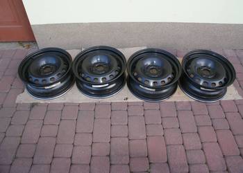 Felgi stalowe 6Jx15 cali 4x98x58,1 ET35 Fiat Panda Fiat 500 stan BDB