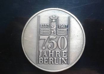 Medal : PAMIATKOWY MEDAL - NIEMCY 750 LAT MIASTA BERLINA