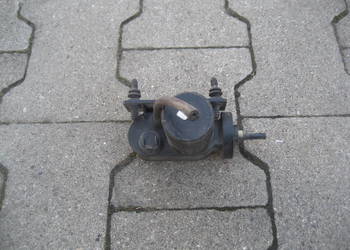 audi 80 100 c4 pompka pompa powietrza 811907325
