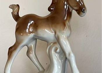 Piękna porcelanowa figurka konia. Źrebaka. Wagner & Apel. Bez sygnatury