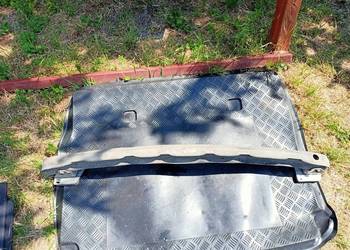 belka tylna zderzaka renault Megane II lift