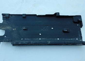 Audi Q3 8U Lift osłona podwozia lewa.