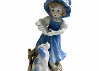 Figurka porcelanowa - dziewczynka z harfą i psem