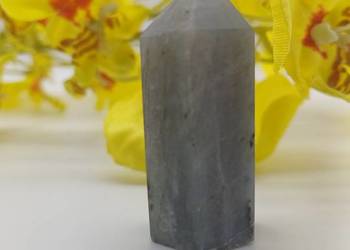 Naturalny Labradoryt wieża obelisk stożek stojący 41mm