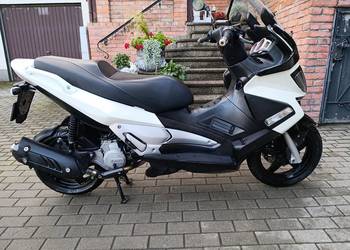 Aprilia Sr Max 125 Transport Gilera Aprilia Sr Max 125 Transport Gilera