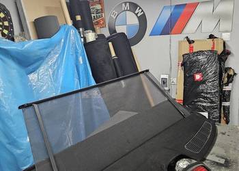 Półka tylna z roletą BMW E39 stan idealny