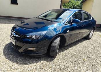 Opel Astra Sedan 1.4 Turbo 140 KM + LPG Landi Renzo