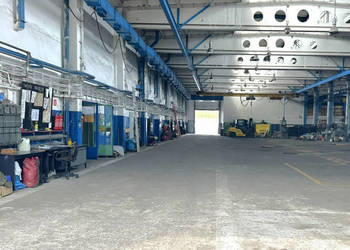 Magazyn z częścią biurowo-socjalną łącznie 1200 m², plac, suwnica, do wyna…