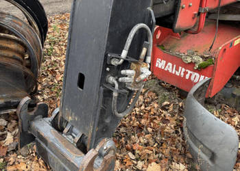 Manitou MHT 860 L Siłownik Podnoszenia Siłownik Wysuwu CZĘŚCI