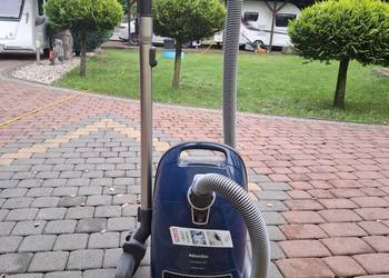 Odkurzacz miele Odkurzacz miele