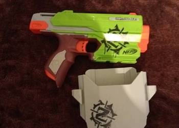 Pistolet NERF używany w dobrym stanie