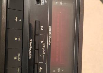 Wysokiej klasy magnetofon  Technics  z systemem  DBX  stan jak  nowy .