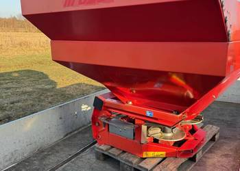 Rozsiewacz do nawozu RAUCH MDS 932 z oryginalną nadstawką M 623