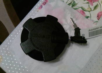 Korek wlewu zbiornika paliwa Renault