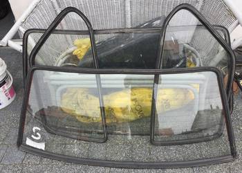 Komplet szyb VW JETTA A1 3 drzwi. Oryginalne