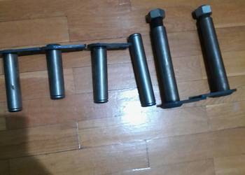 Sworznie bobcat  E16 323 320