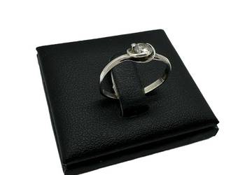 Srebrny Pierścionek Próby 925 1,14g Rozmiar 15