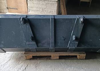 Sprzedam nową łyżkę do tura 2 metrowa