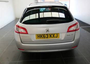 KLAPA TYŁ TYLNA KOMPLETNA LAMPY SZYBA PEUGEOT 508 SW SREBRNA