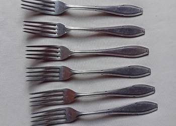 Komplet 6 widelców ze stali nierdzewnej Hefra. PRL.