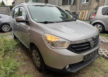 Dacia Lodgy 1.2 Tce - nowy rozrzad, klima, hak BT-Audio DRL