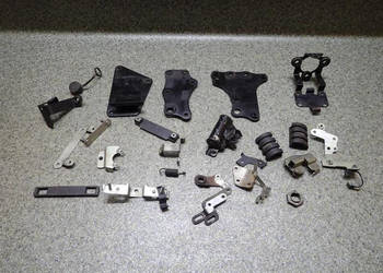 BLACHA UCHWYT MOCOWANIE STELAŻ SPRĘŻYNA NAKRĘTKA YAMAHA XJ6 DIVERSION 09-1…