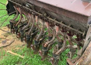 Sprzedam siewnik zbożowy