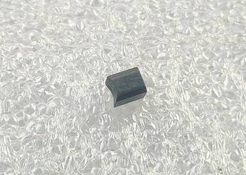 Szczotka do silnika 3x3x3,5 TYP 6 PIKO HO i BTTB TT