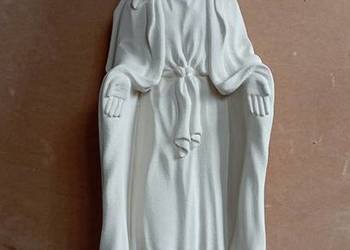 Matka Boska rzeźba figura